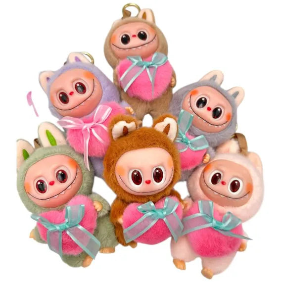 Labubu de Plus 17-18cm cu Urechi de Iepuras si Fundita Roz